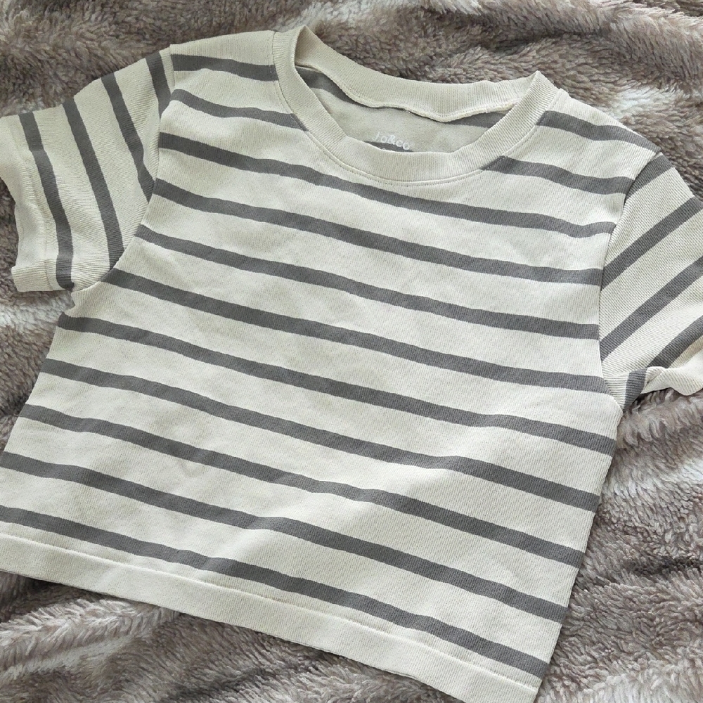 J.o&co Striped Stretch Crop Shirt in Gray and Cement.